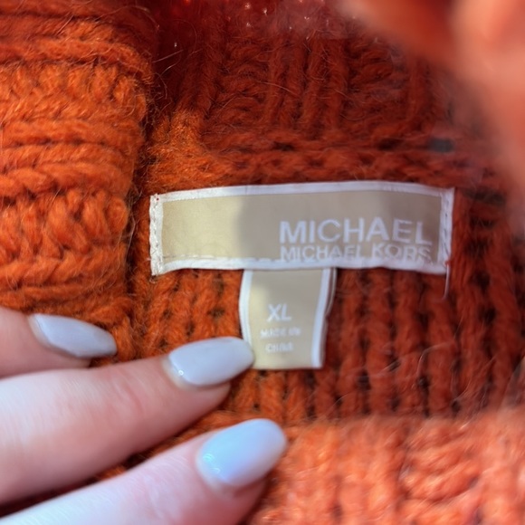 Alpaca wool blend Michael Kors poncho. Fall poncho. - Picture 4 of 16